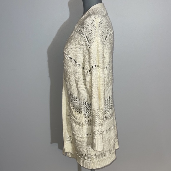 Lush Chunky Knit Oversized Sweater - Picture 10 of 13